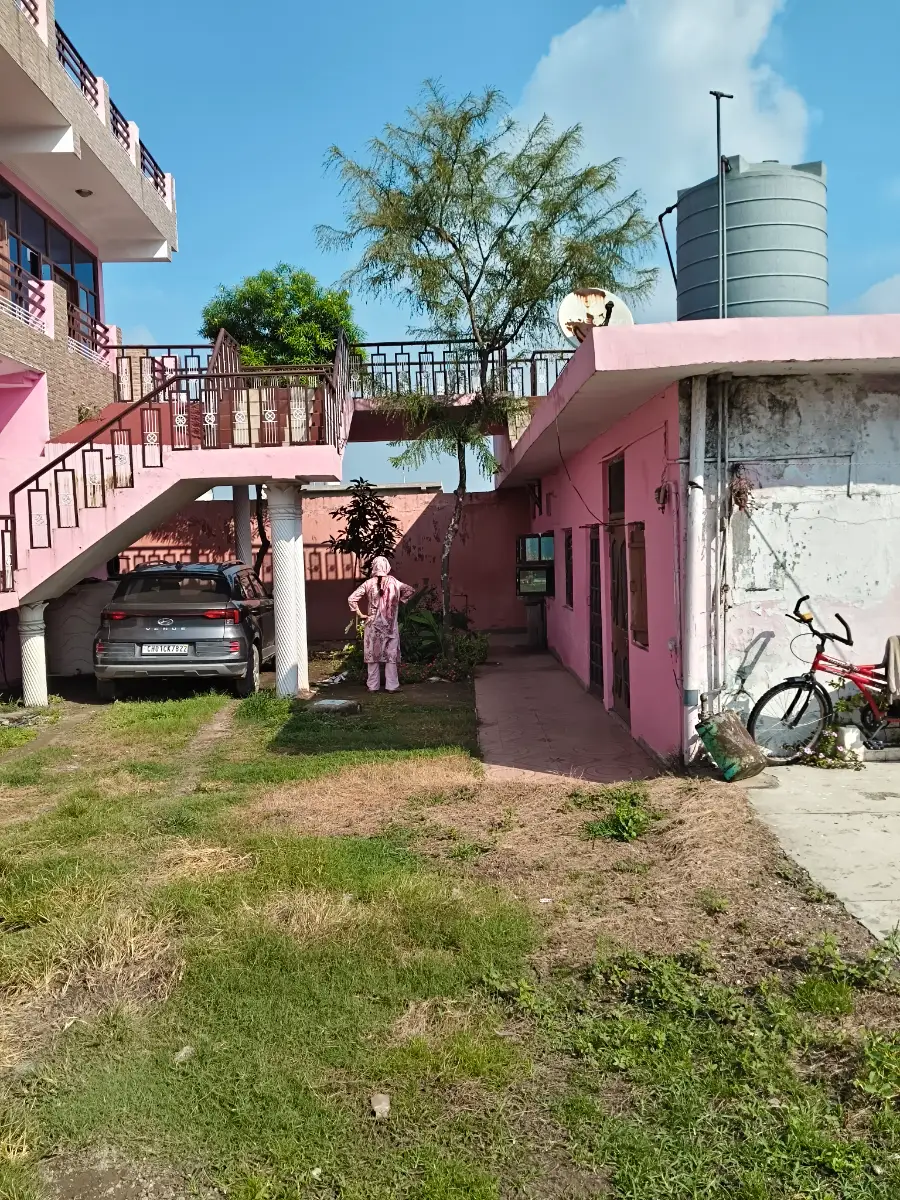 Single Room in Baddi, Solan